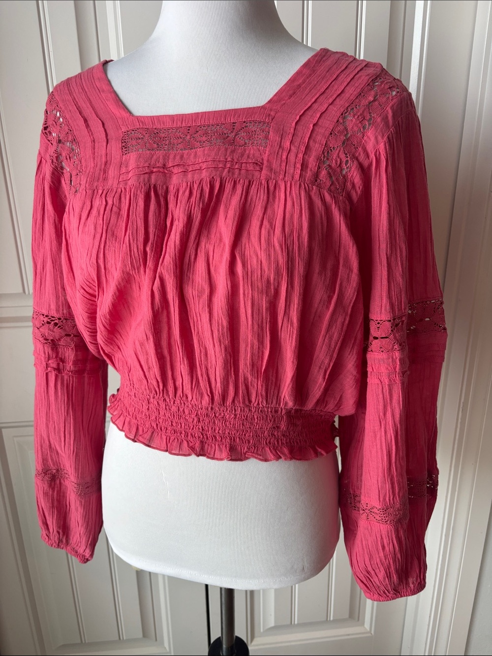 American Eagle Outfitters Raspberry Pink Lace-Trim Peasant Blouse